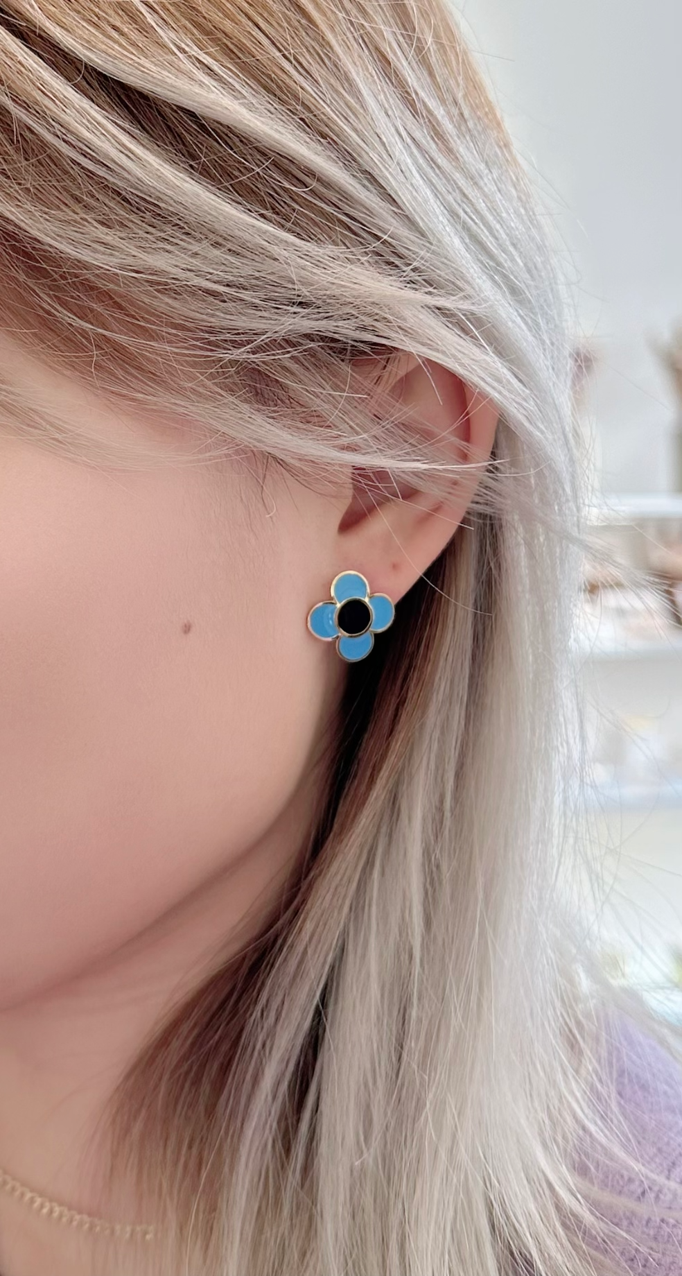 Daisy Flower Blue and Black Enamel Stud Earring